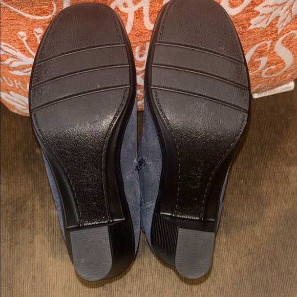 Clarks Bendables Blue Suede Navy Ankle Boots- 6.5 - Picture 5 of 7